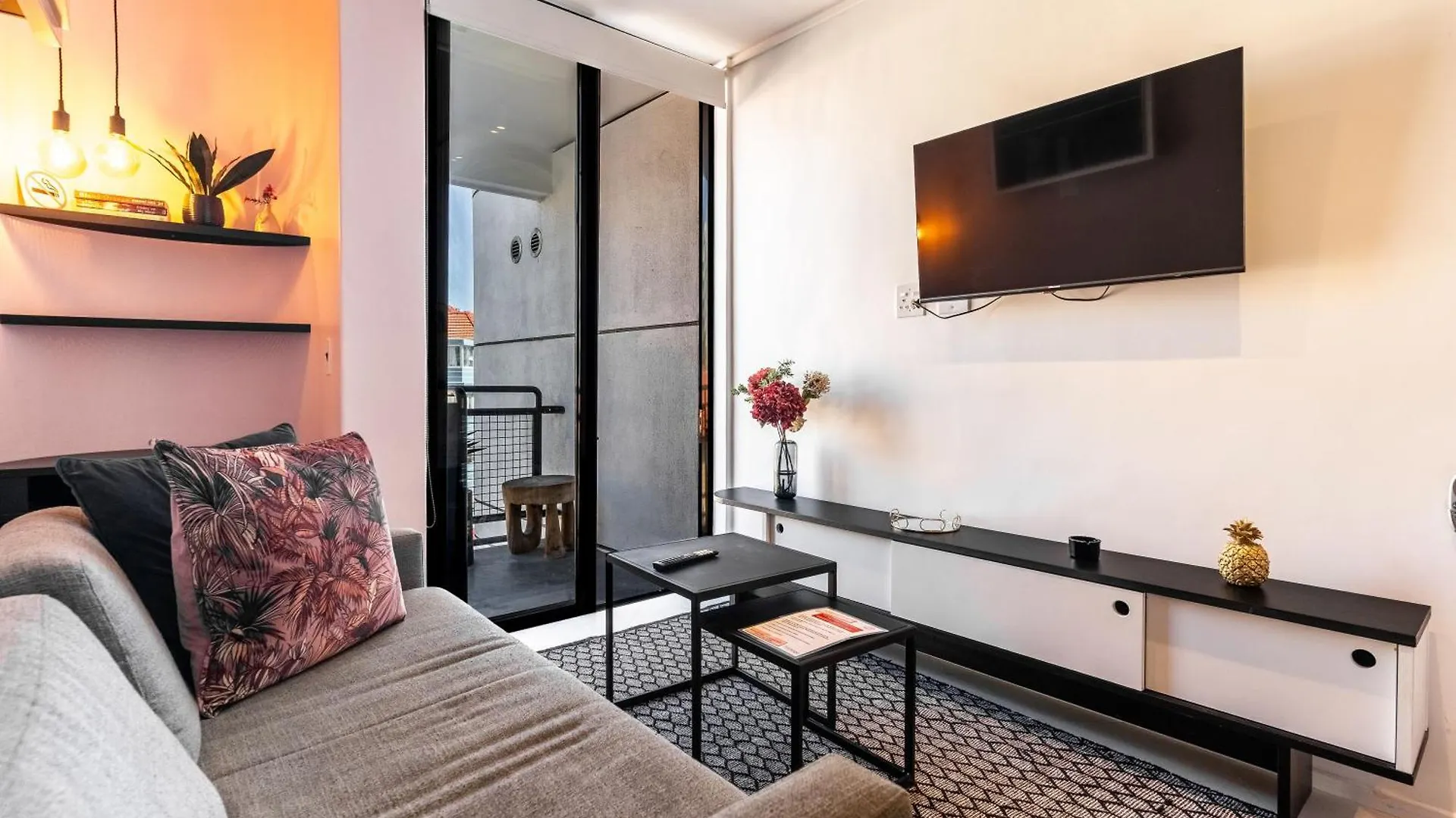 Daire Flamingo 307 - Studio In Sea Point Central Cape Town